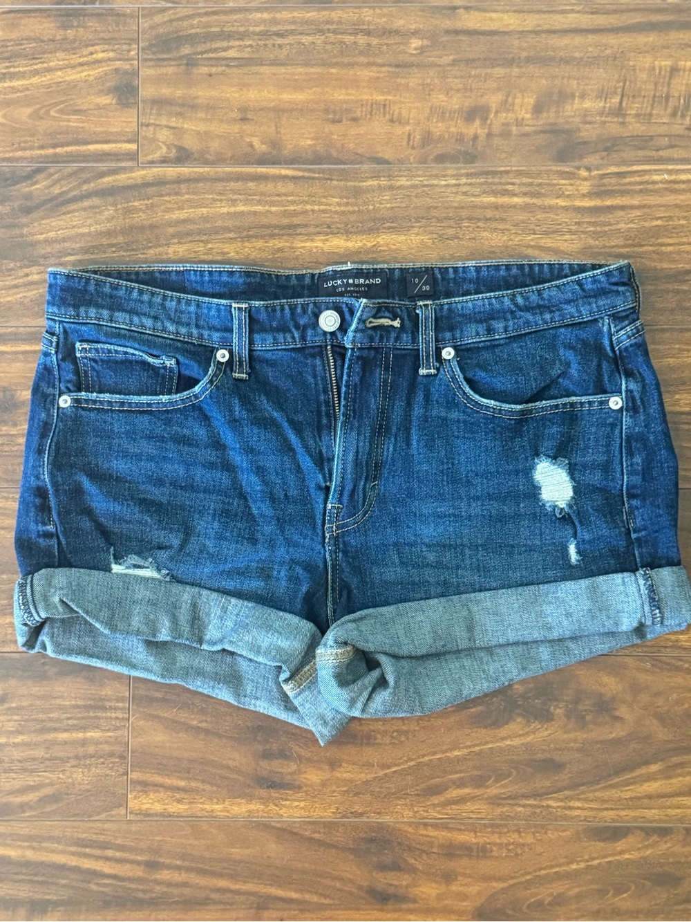 Lucky Brand Blue Denim Jeans Waistband Detail